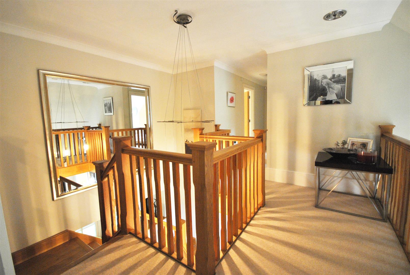 4 Bedrooms, House - Detached